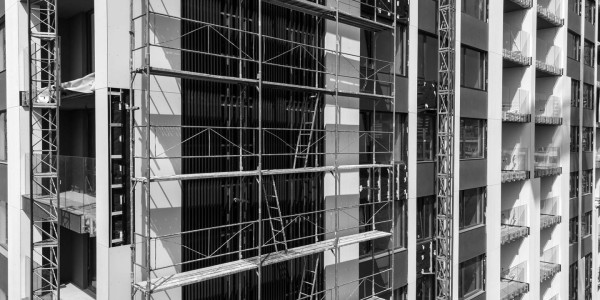 Derecho Inmobiliario / Abogados Inmobiliarios Viladrau · Reclamaciones Comunidades Vecinos / Propietarios por Defectos / Vicios Construcción
