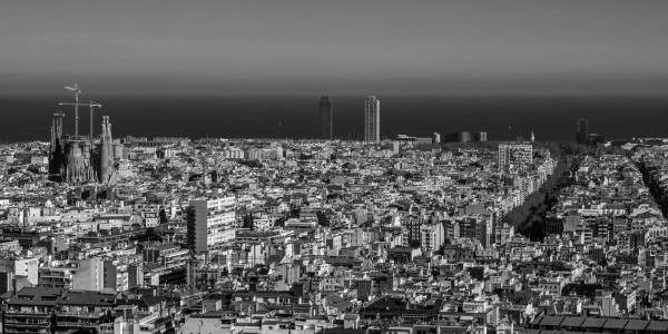 Derecho Inmobiliario / Abogados Inmobiliarios Viladrau · Mediación Conflictos Comunidades Vecinos / Propietarios