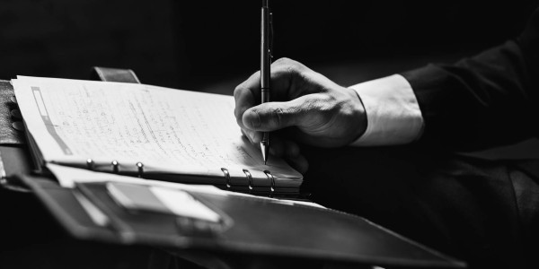 Derecho Mercantil / Abogados Mercantilistas Sant Fruitós de Bages · Asesoramiento y Redacción de Contratos de Arrendamiento Comercial